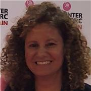 Profesora de español, ingles y de ADE con vocación.